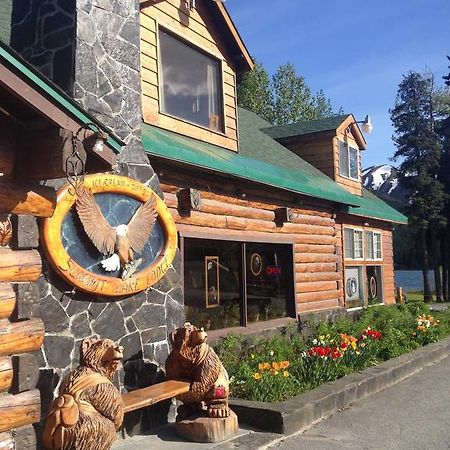 Summit Lake 苏米特湖畔旅舍酒店 外观 照片