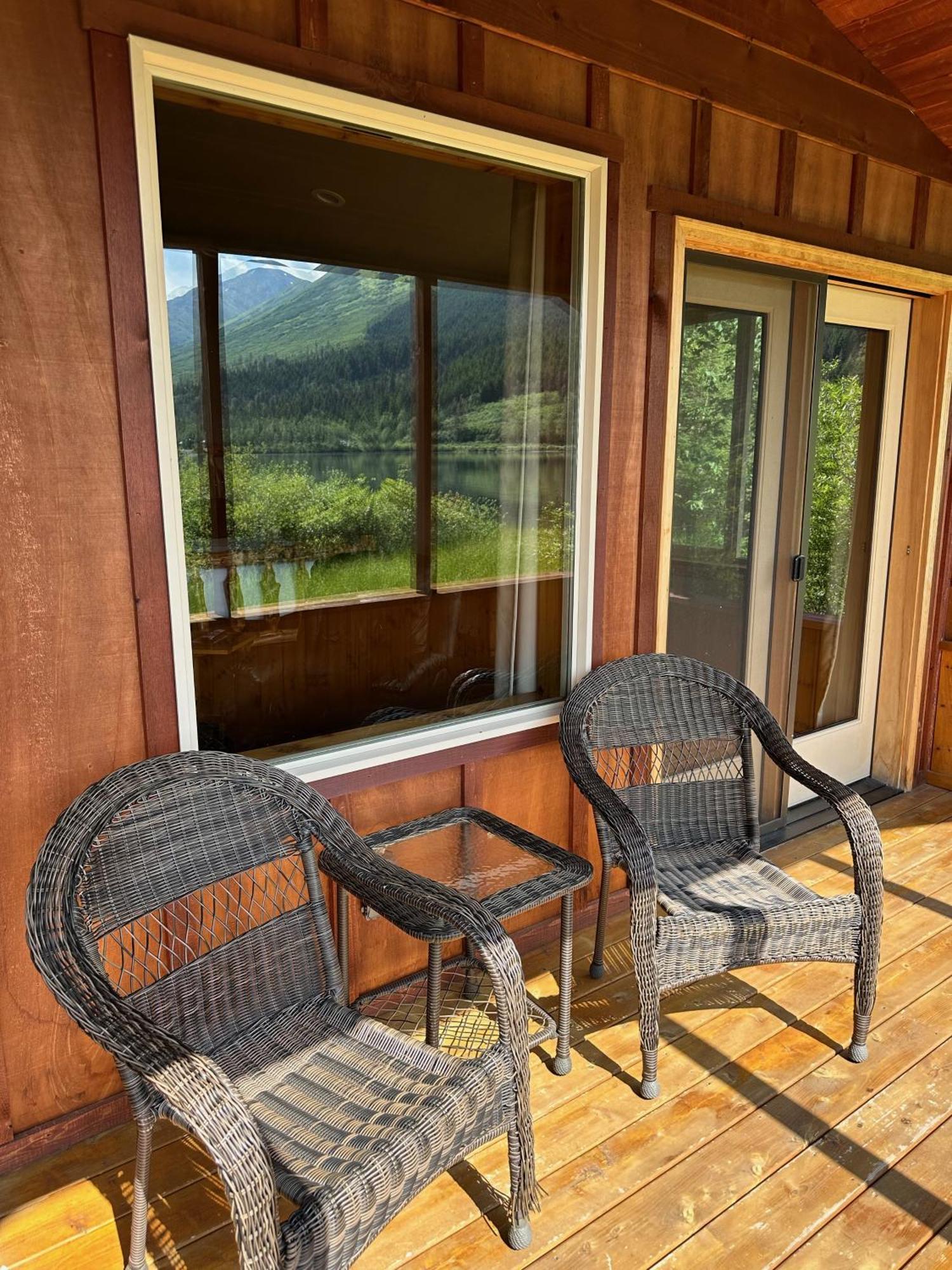 Summit Lake 苏米特湖畔旅舍酒店 外观 照片